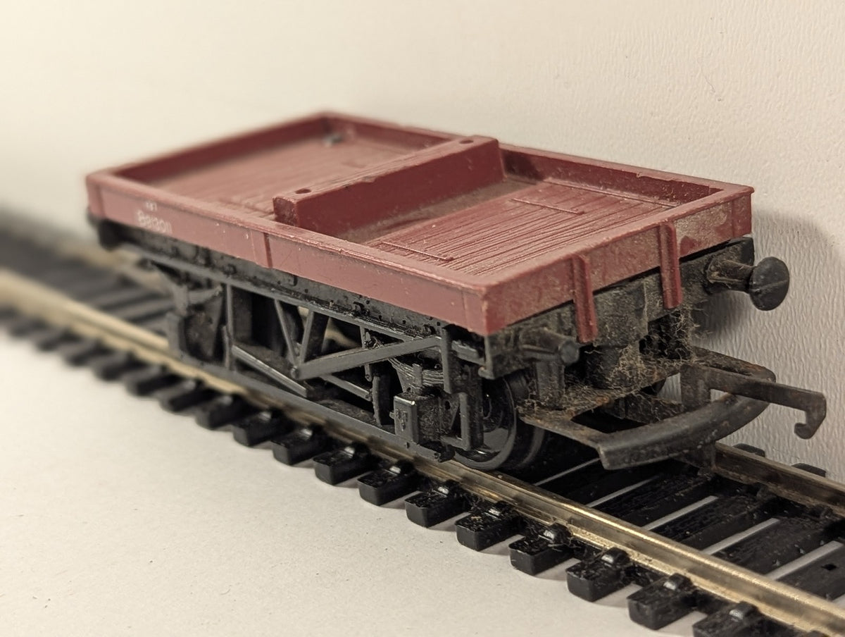 Tri-ang OO Gauge BR Conflat Wagon Rolling Stock B913011 BR Bauxite R.14