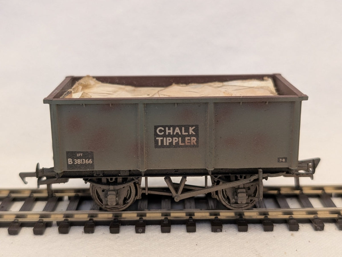 Bachmann OO Gauge 27T Chalk Tippler Goods Wagon B 381366 BR Grey 38