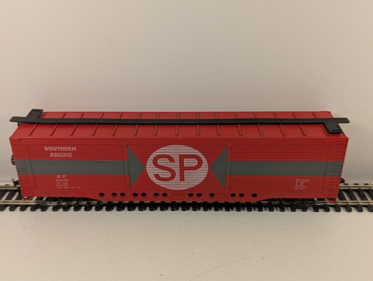 AHM HO Gauge Southern Pacific Evans All-Door Boxcar