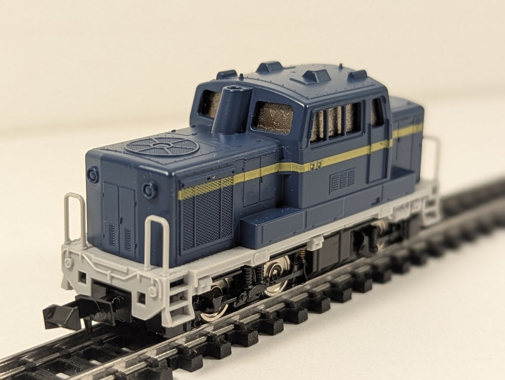 Tomix N Gauge Multi-purpose Diesel Locomotive Blue with yellow stripe 2023