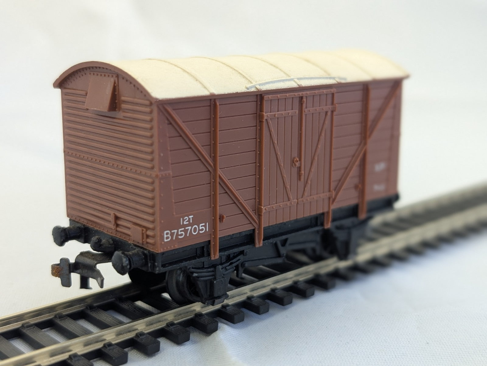 Hornby Dublo 12 Ton Ventilated Van