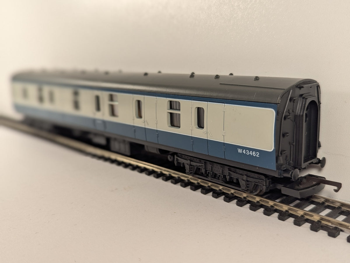 Lima OO Gauge BR Mk1 Brake Second Corridor (BSK) Passenger Coach W43462
