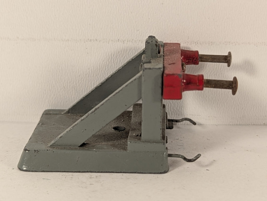 Hornby Dublo OO Gauge D1 Buffer Stop Grey and Red