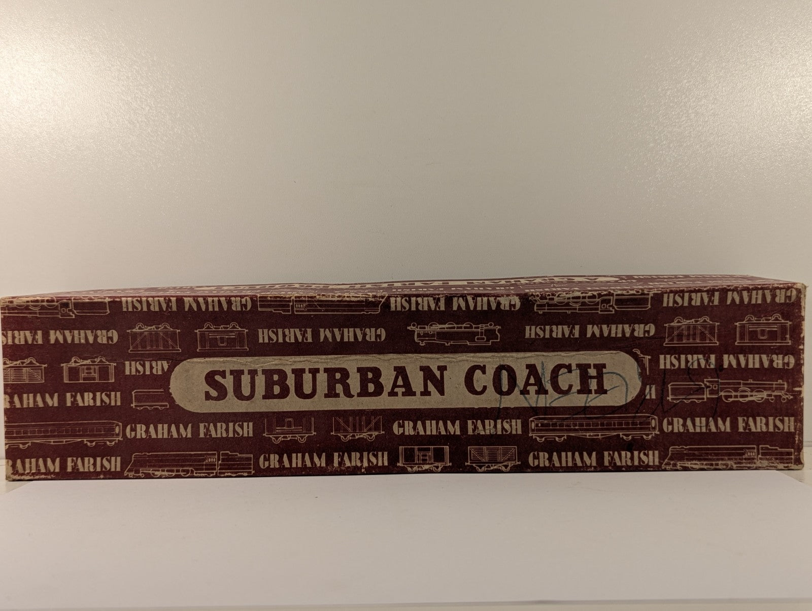 Graham Farish OO Gauge Southern Railway First Class Suburban Coach - Boxed