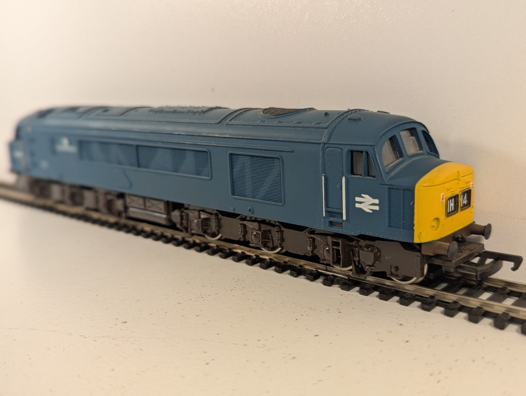 Mainline Railways 37-051 BR Class 45 "Peak" Diesel Locomotive OO Gauge - Boxed
