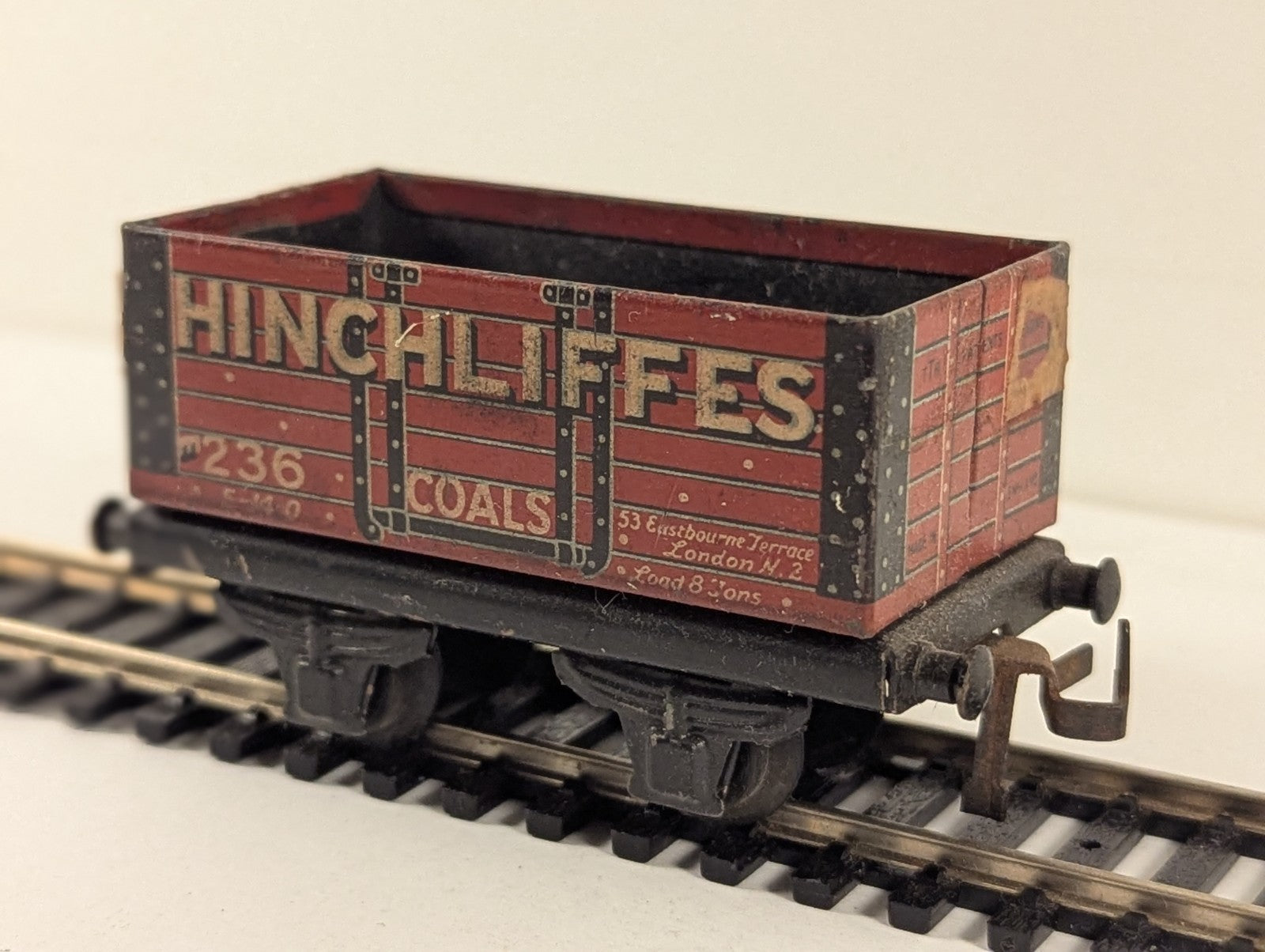 Trix Twin Railways Hinchliffes Coals Private Owner Wagon OO Gauge