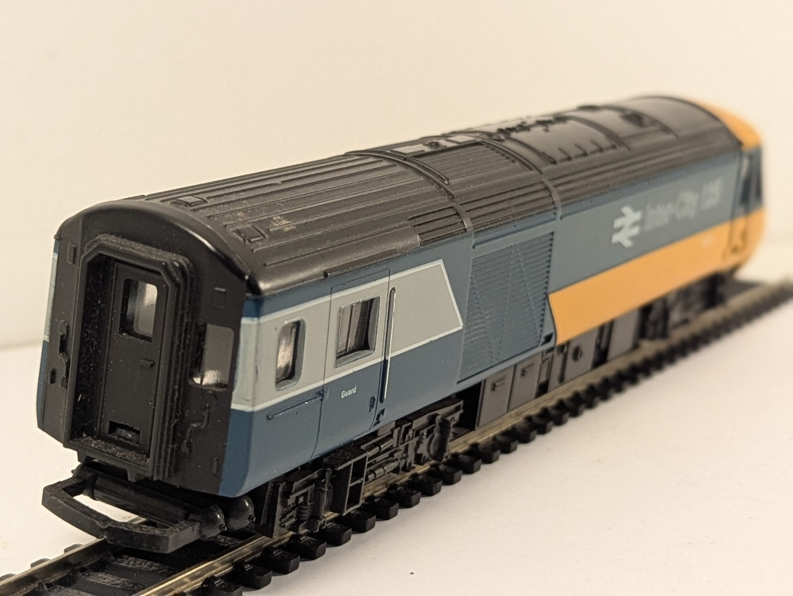 Hornby Gauge Class 43 HST Dummy Power Car 43011 BR Blue Livery