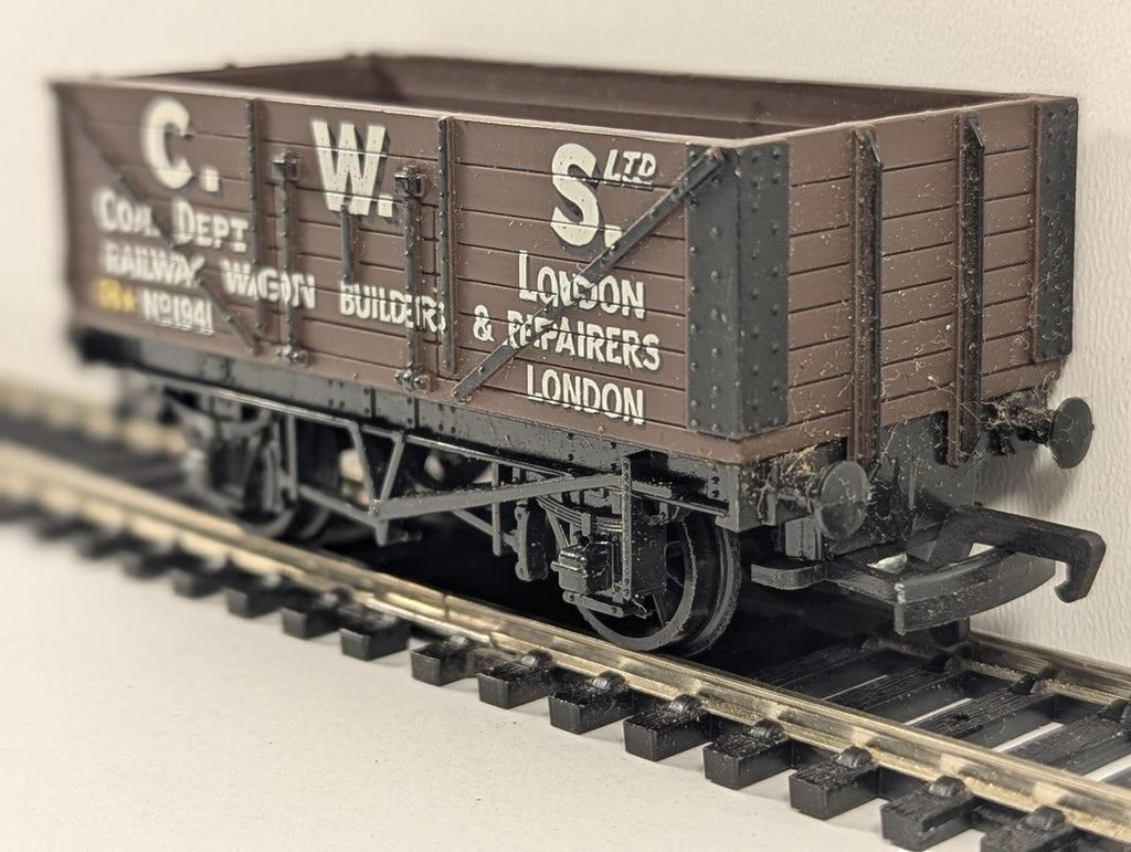 Mainline OO Gauge 7 Plank Wagon C.W.S. Goods Wagon 1941 C.W.S. Brown 37-129