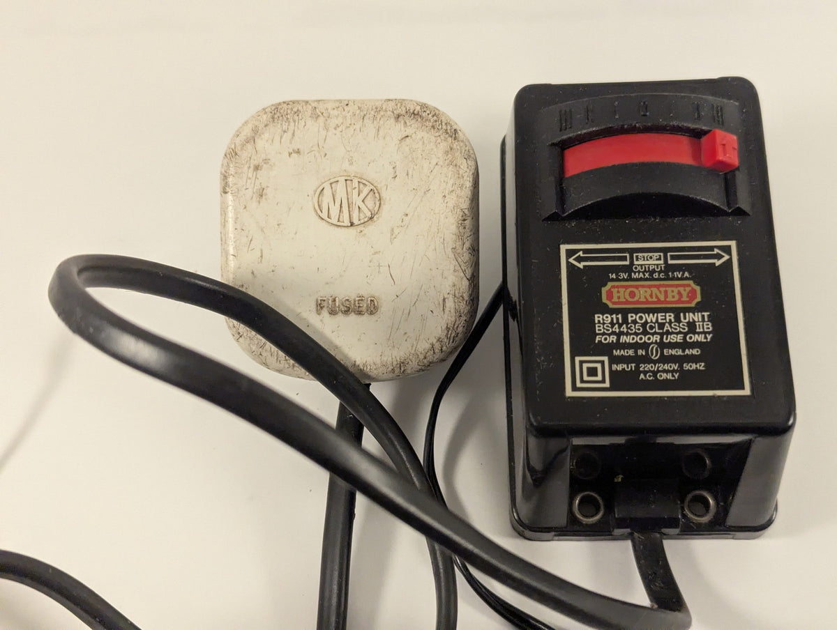 Hornby OO Gauge R911 Power Unit