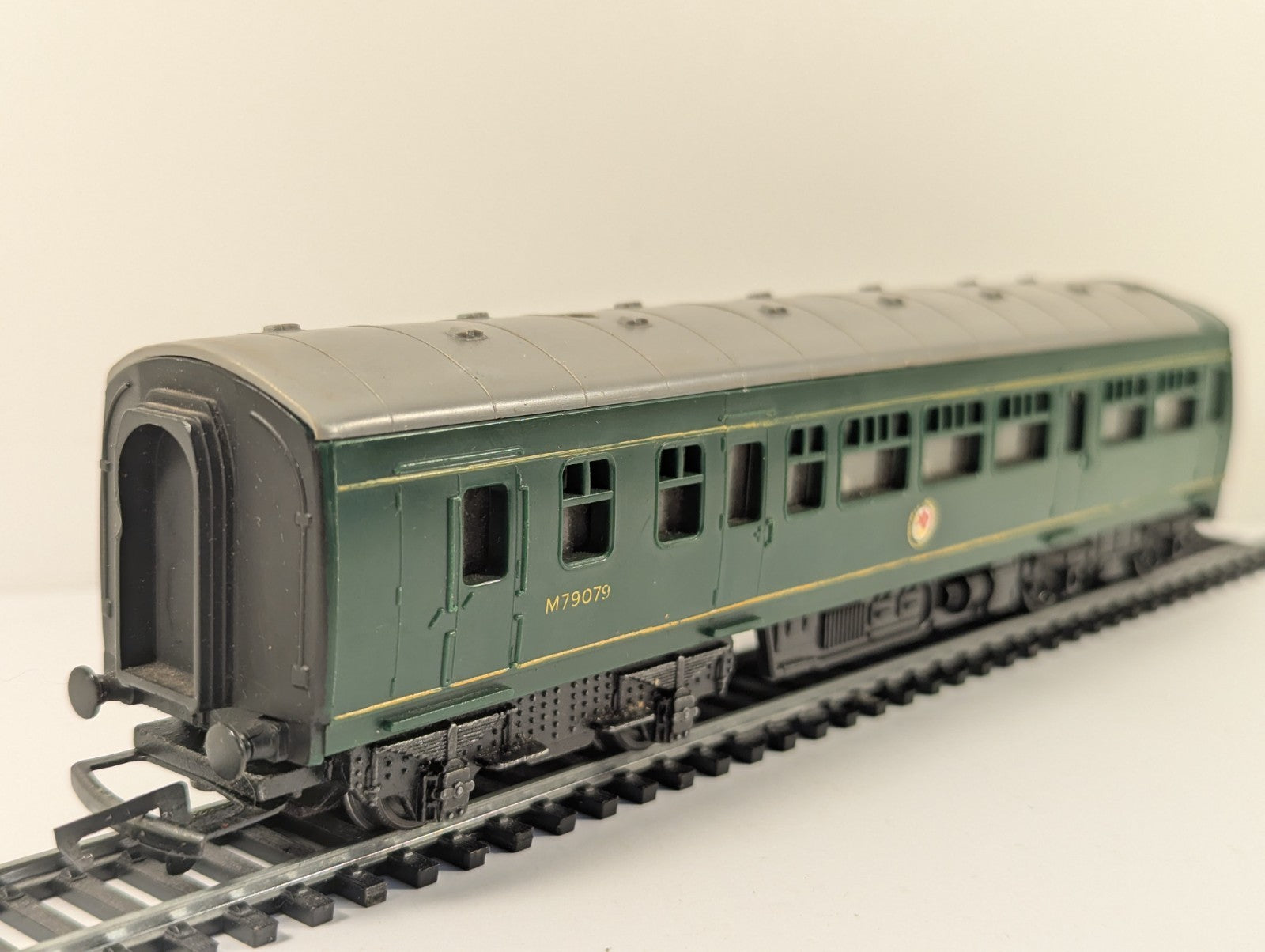 Tri-ang R157 OO Gauge Diesel Railcar Power Car Poor Runner