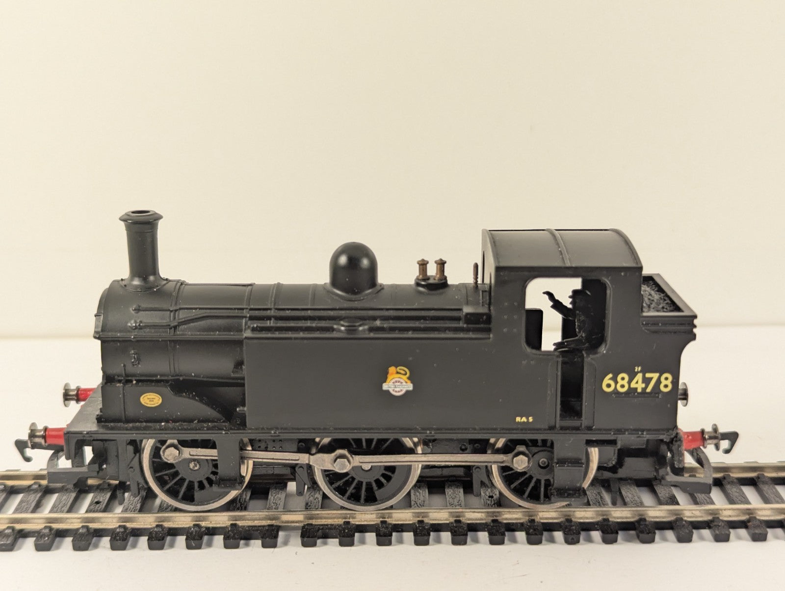 Hornby OO Gauge LNER Class J83 DCC Fitted Non-Runner