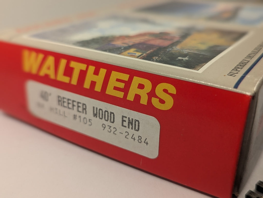 Walthers HO Gauge 40ft Wood End Reefer Car Kit