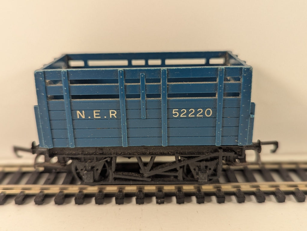 Tri-ang Hornby R781 OO Gauge NER Coke Wagon No.52220 – Blue