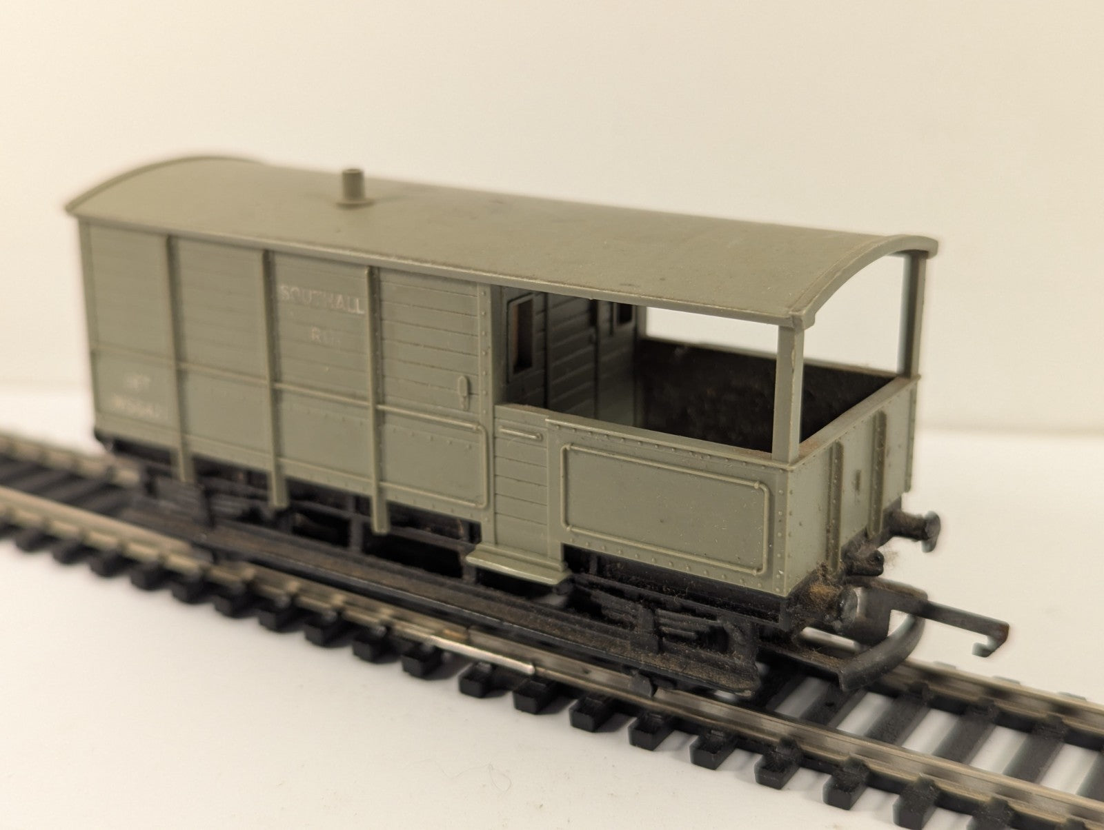 Hornby-Dublo 4312 OO Gauge Western Region Toad Brake Van - Boxed