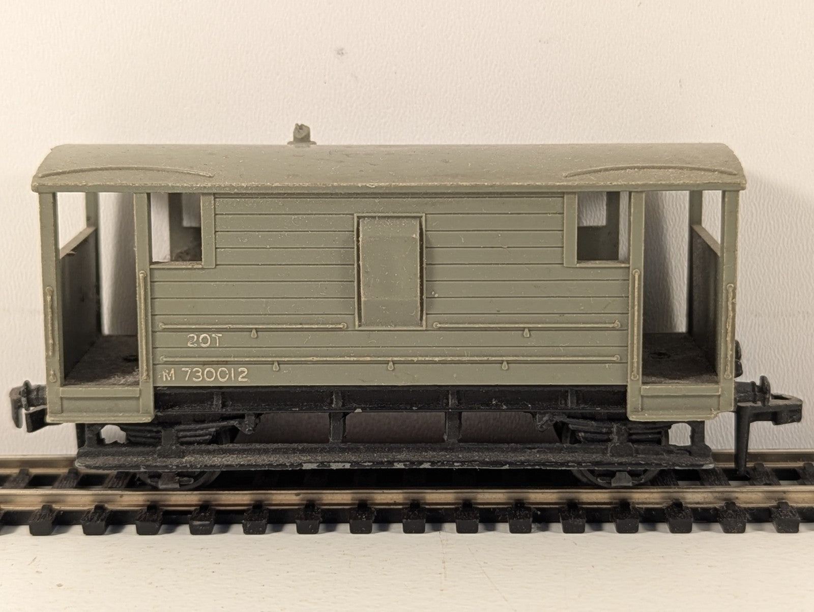 Hornby Dublo BR 20 Ton Goods Brake Van OO Gauge