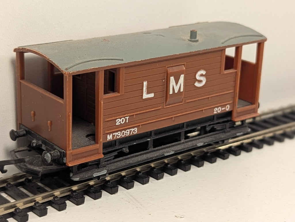 G&R Wrenn OO Gauge 20 Ton Brake Van LMS Bauxite