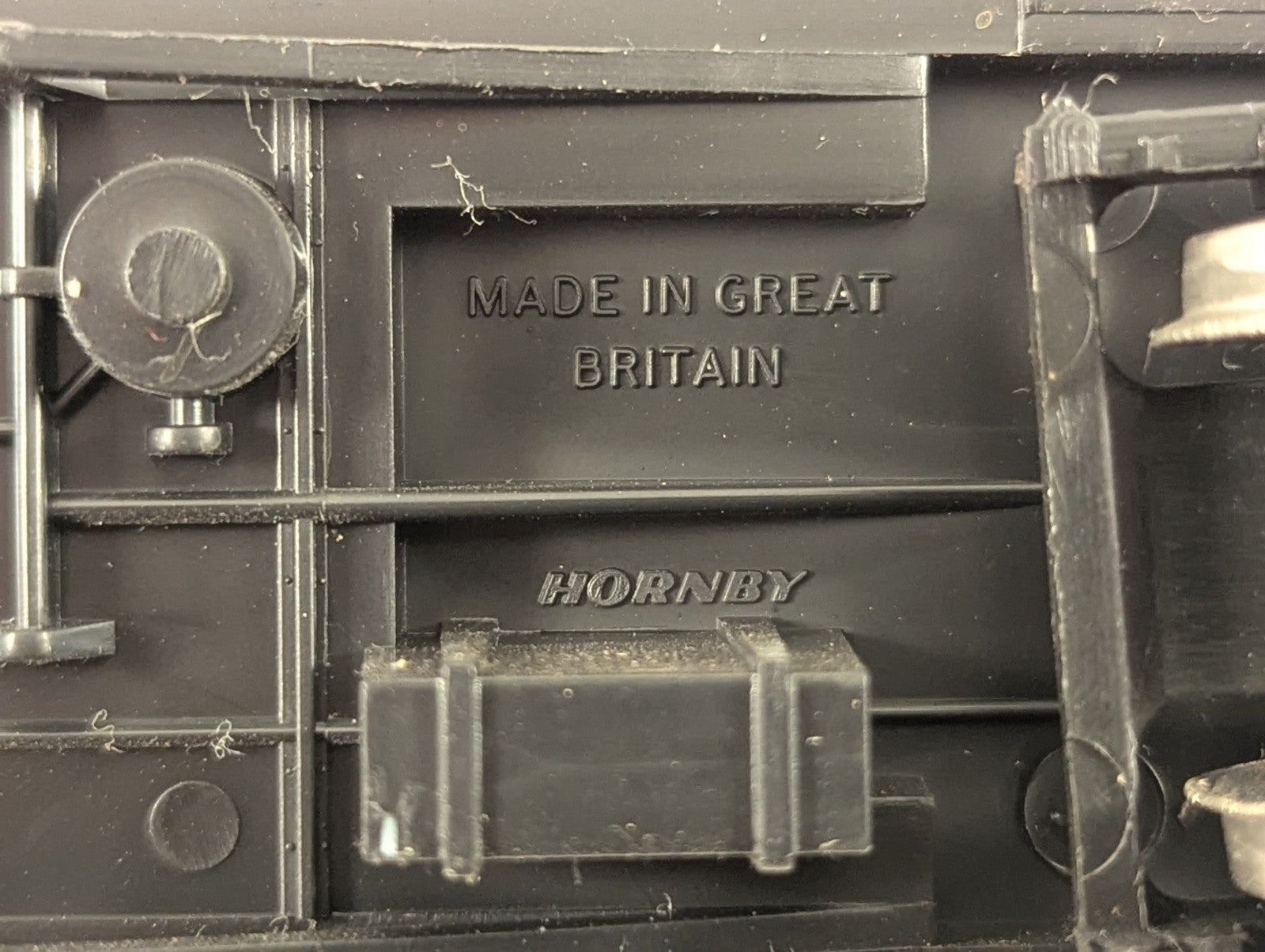 Hornby OO Gauge GWR Composite Coach