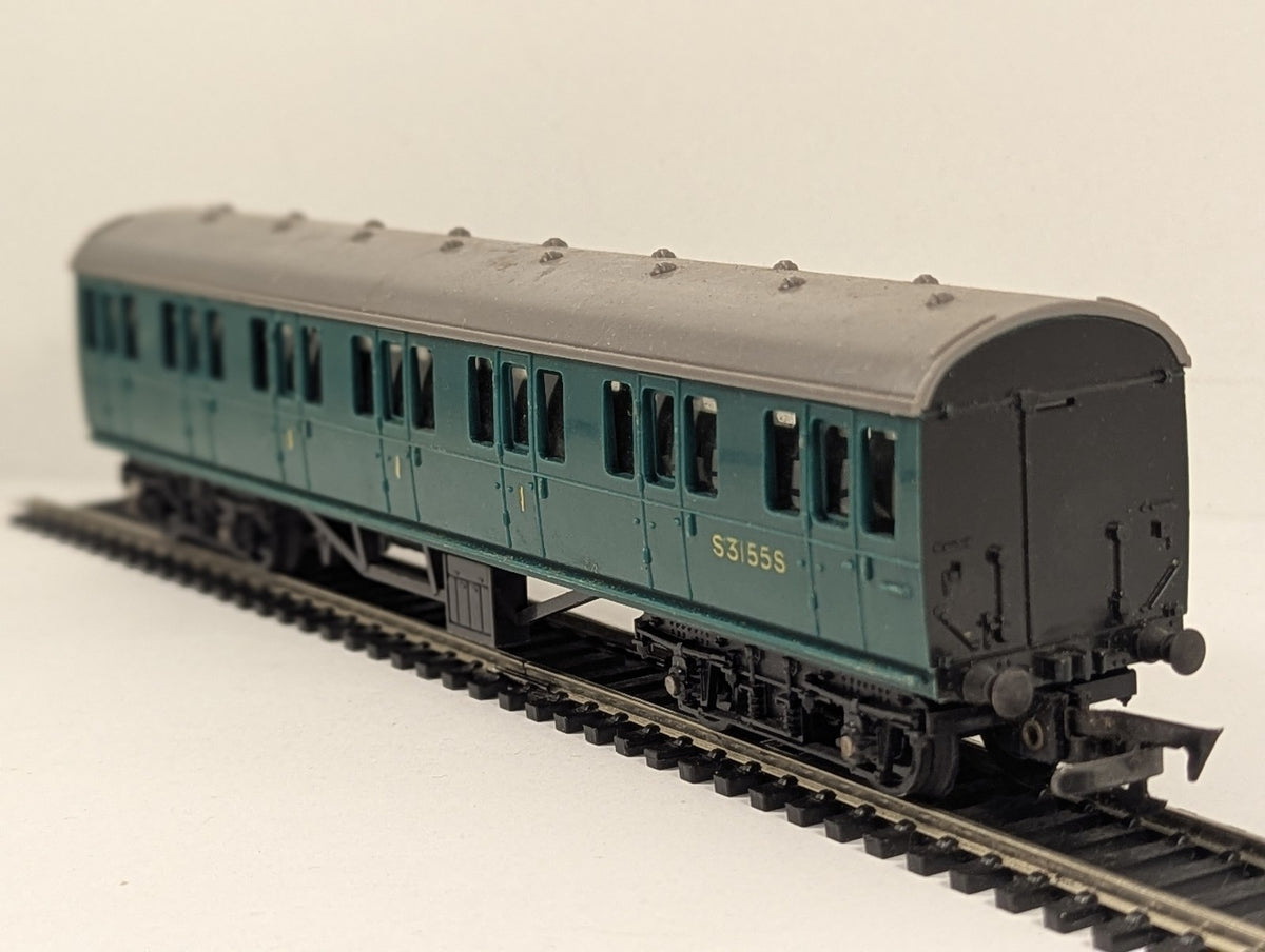 Tri-ang OO Gauge Southern Region Composite Coach Passenger Coach S3155S