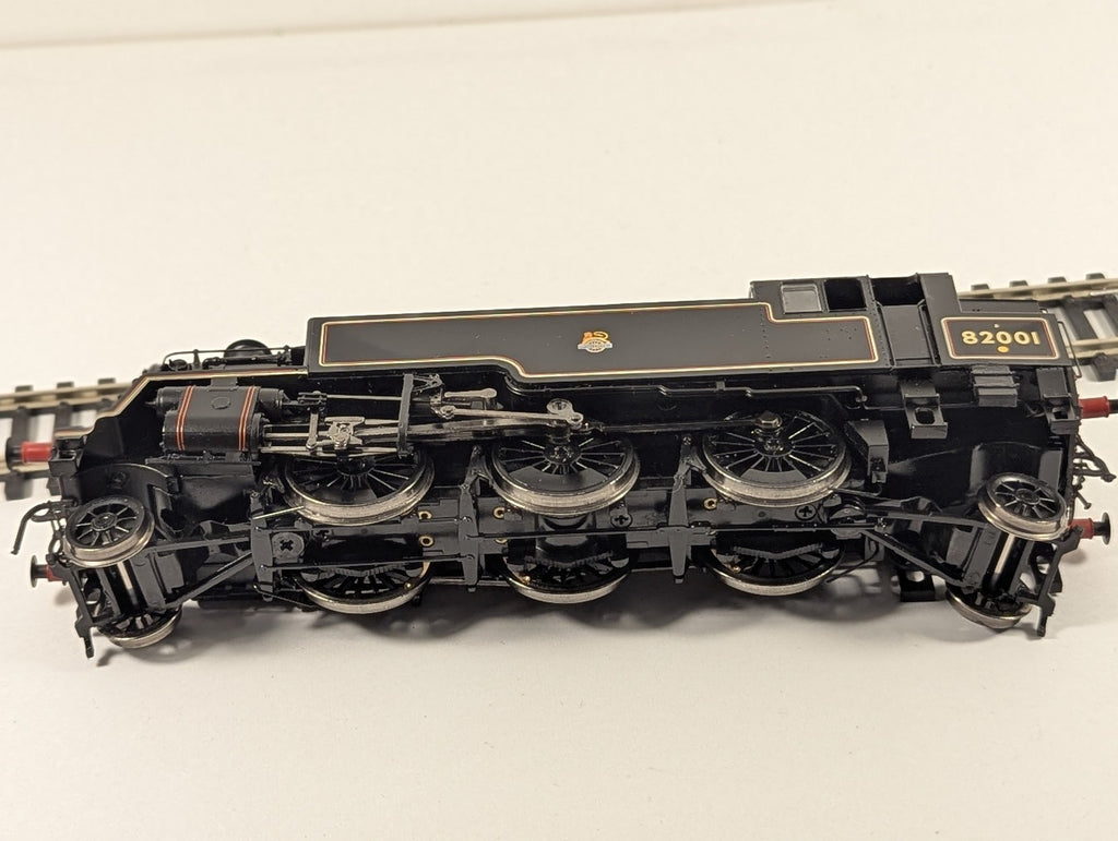 Bachmann OO Gauge 31-979 BR Black Standard Class 3MT '82001' Steam Locomotive