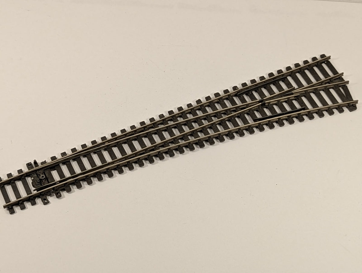 Peco OO / HO Gauge Streamline Right Hand Point