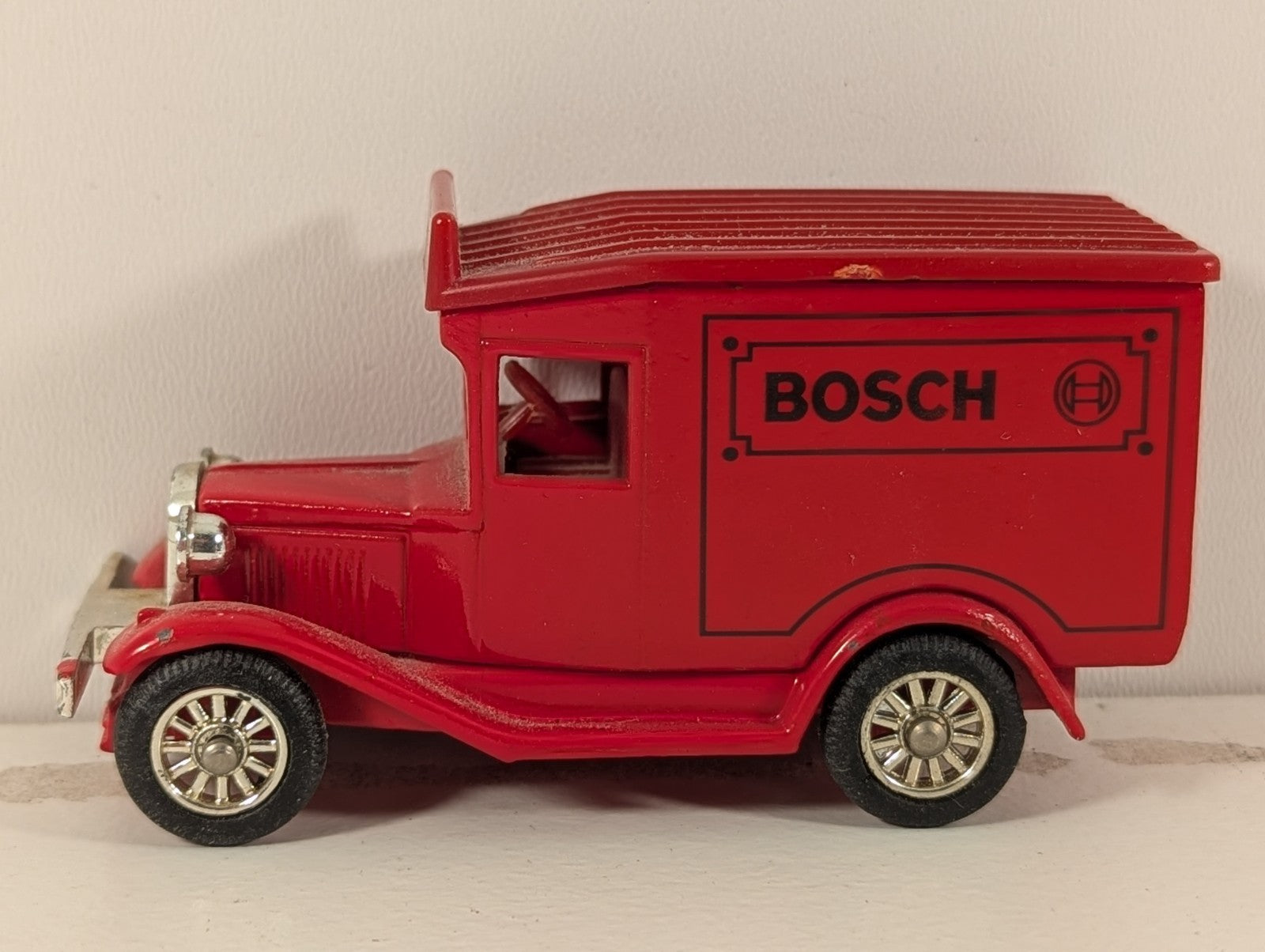 Lledo Days Gone Model A Ford Van – Bosch Livery