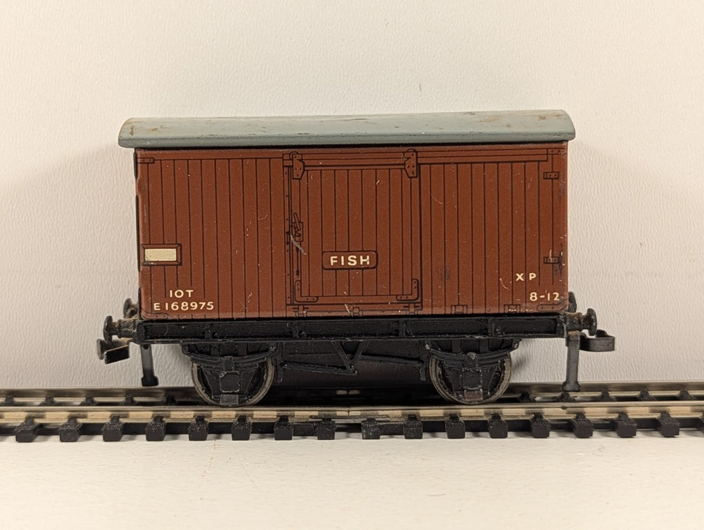Hornby Dublo DR374 OO Gauge BR Brown D1 Fish Van - Boxed