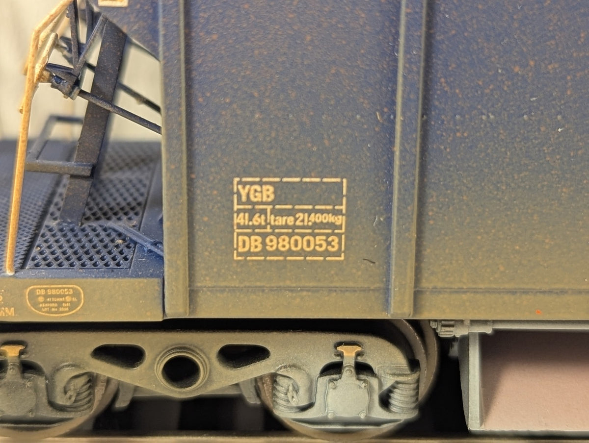 Hornby OO Gauge BR YGB 'Seacow' Ballast Hopper Wagon Goods Wagon DB980053