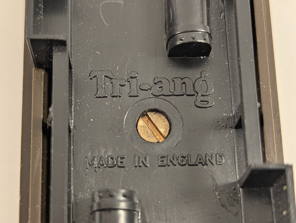 Tri-ang OO Gauge Pullman Coach "Anne"