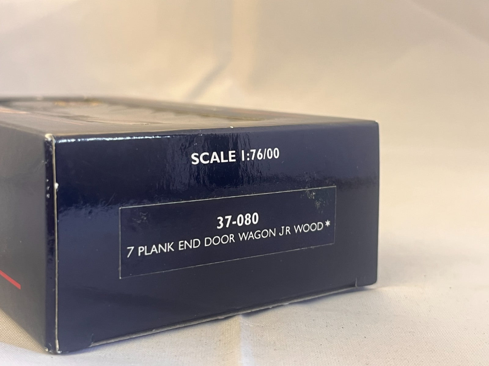 Bachmann Branchline OO Gauge J.R. Wood & Co Ltd 5 Plank Wagon