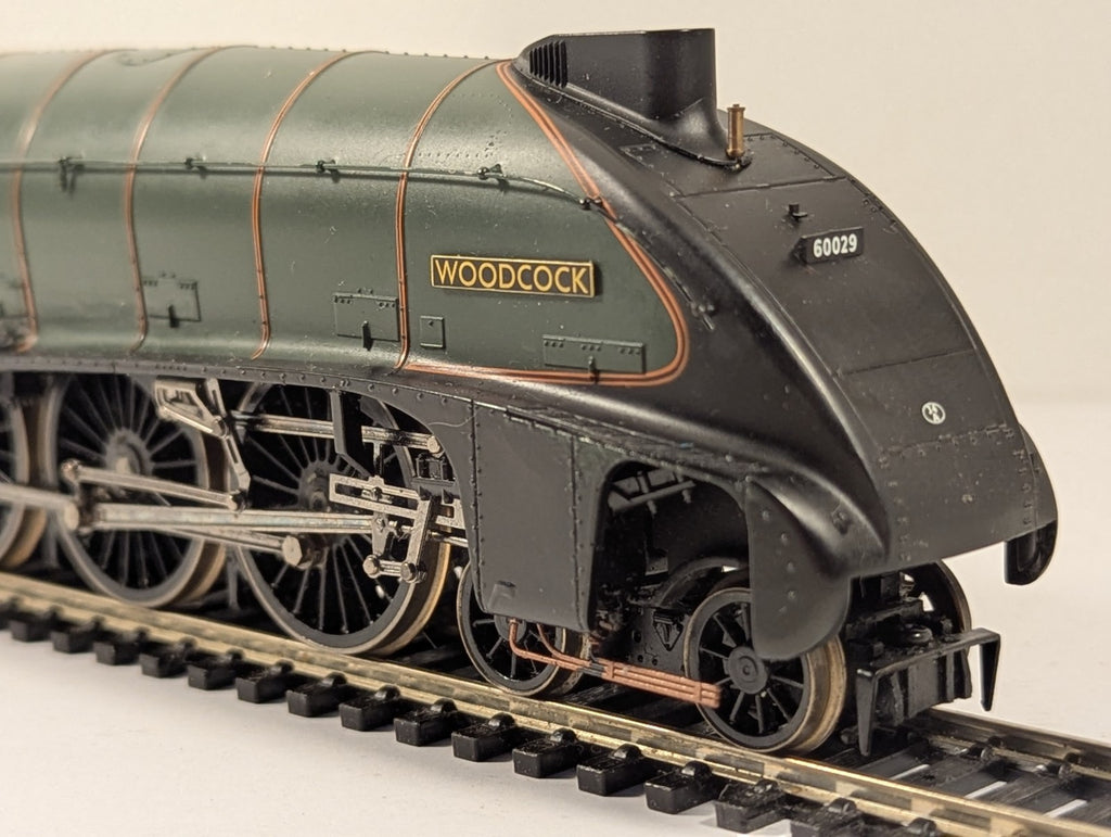 Hornby OO Gauge Class A4 'Woodcock' Steam Locomotive 60029 BR Green