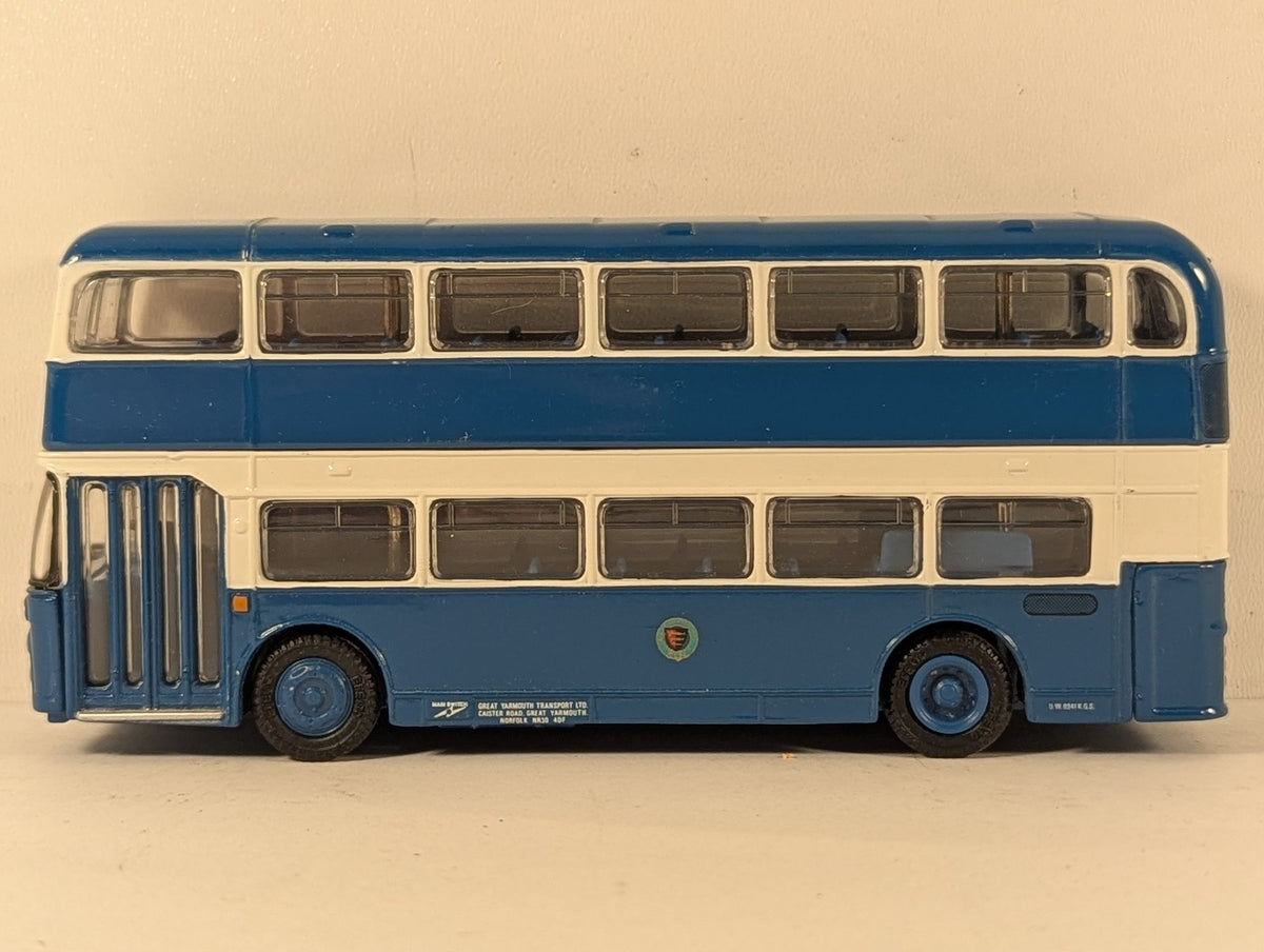 Exclusive First Editions 1:76 Bristol VR III - Great Yarmouth Model Bus 39