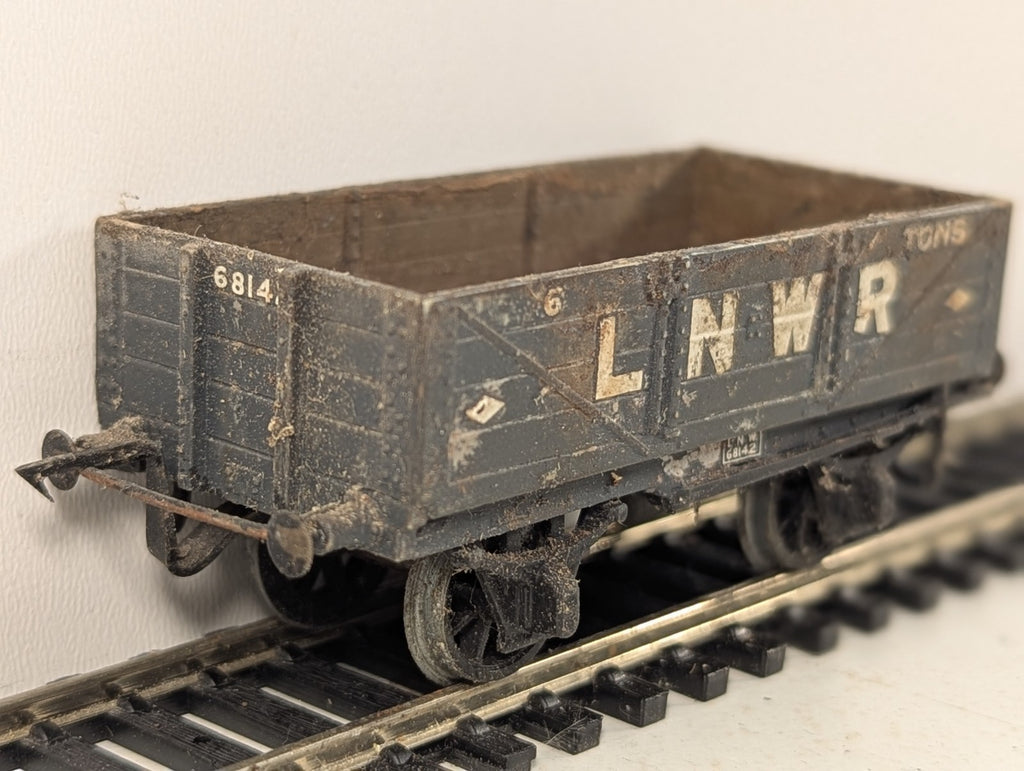 Kit Built OO Gauge LNWR 5-Plank 6-Ton Open Wagon Goods Wagon 68142 LNWR
