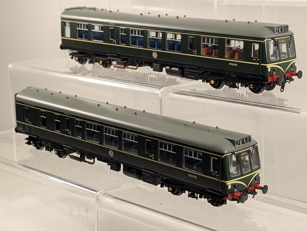 Bachmann OO 32-900A 108 2-Car DMU Diesel Multiple Unit M51928 & M52043