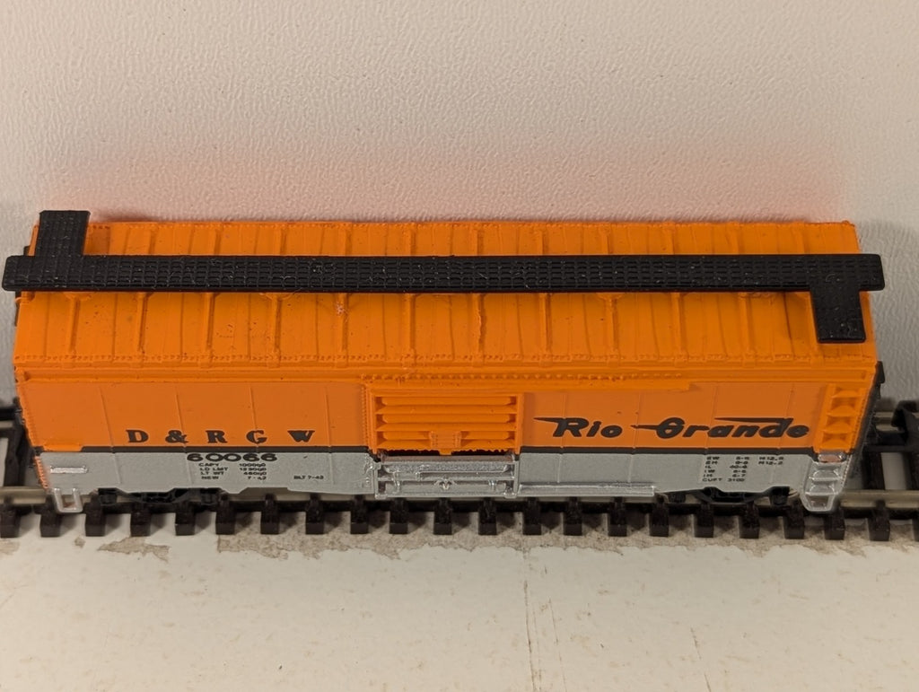 Bachmann N Gauge Denver & Rio Grande Western 40ft Box Car