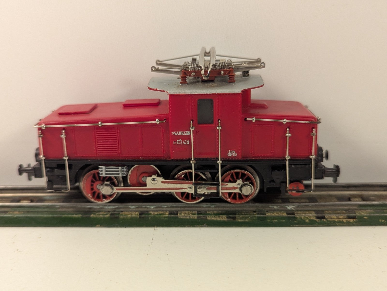 Märklin 3001 H0 Gauge BR 163 Electric Loco 3-Rail
