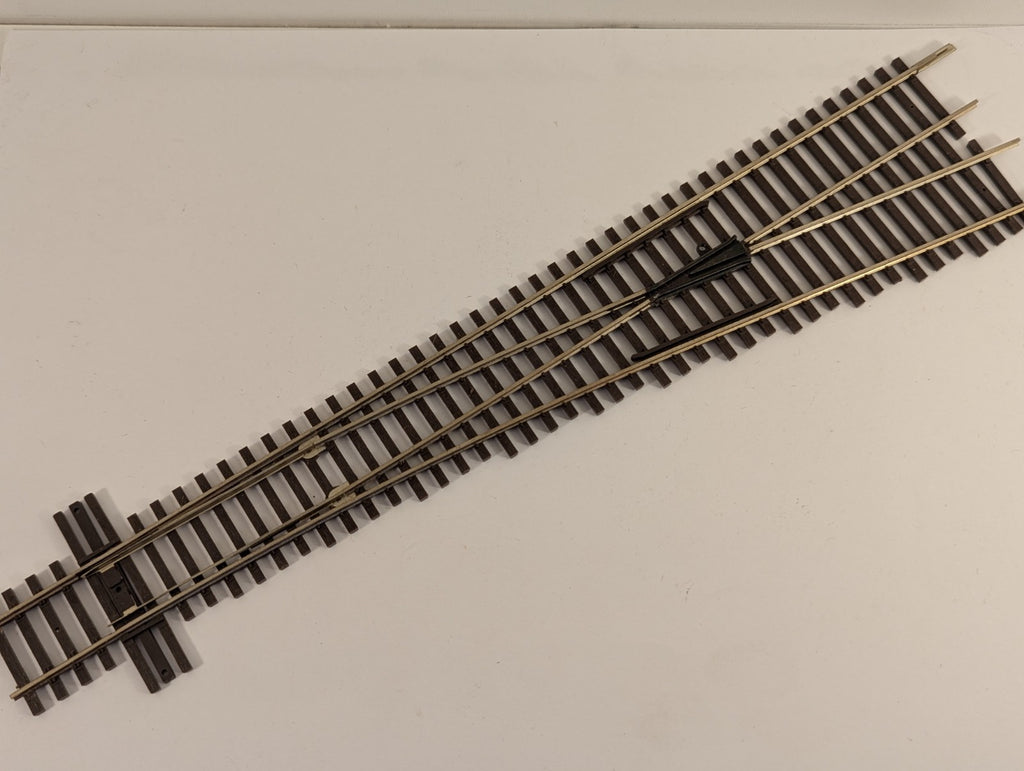 Atlas HO Gauge Super Track 83 No. 6 Right Hand Turnout