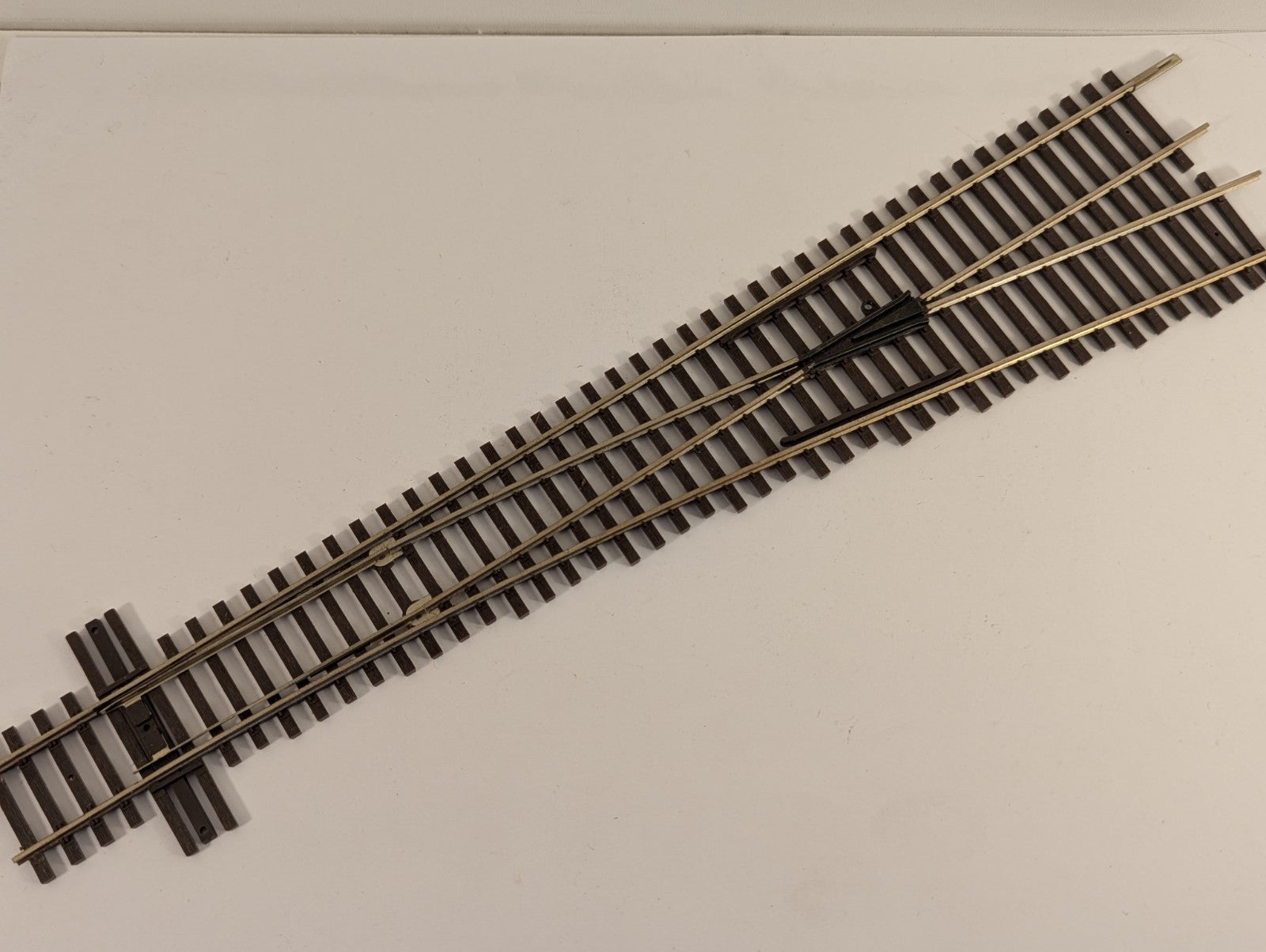 Atlas HO Gauge Super Track 83 No. 6 Right Hand Turnout