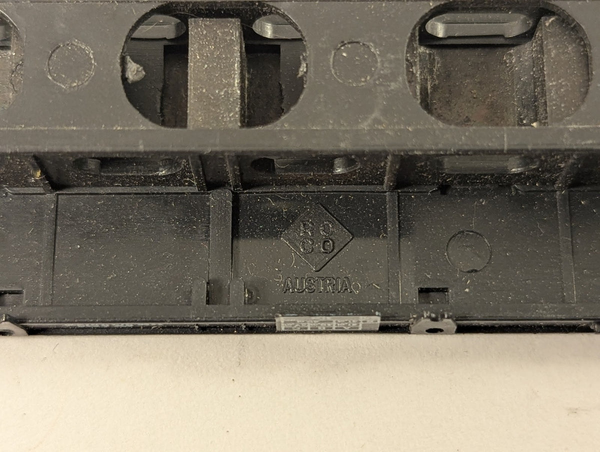 Roco HO Scale DB 4-Axle Flat Wagon Goods Wagon 21 80 975 0 610-8