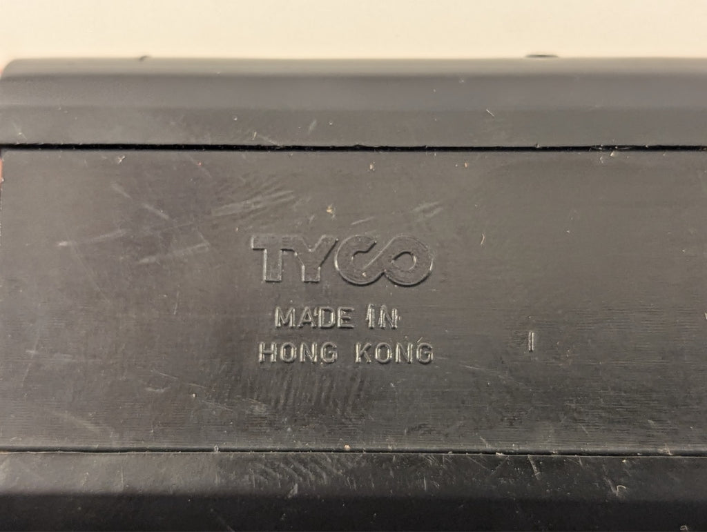 Tyco HO Gauge Durango GP20 Diesel Locomotive - Gear Split