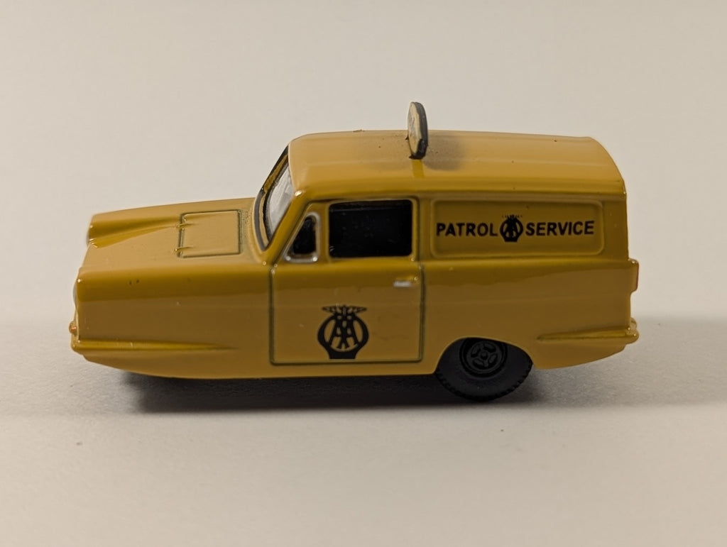 Oxford Diecast 1:76 Scale / OO Gauge Reliant Regal Supervan