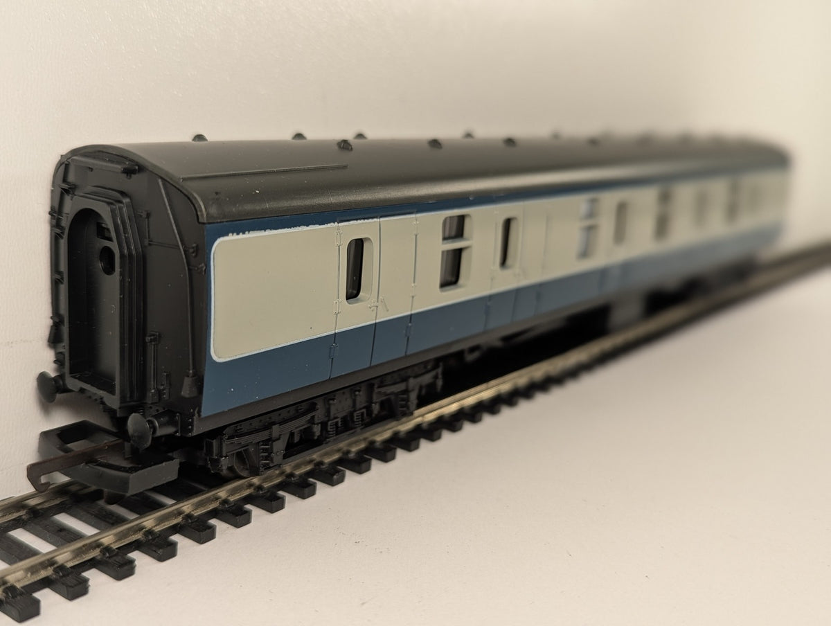 Lima OO Gauge BR Mk1 Brake Second Corridor (BSK) Passenger Coach W43462
