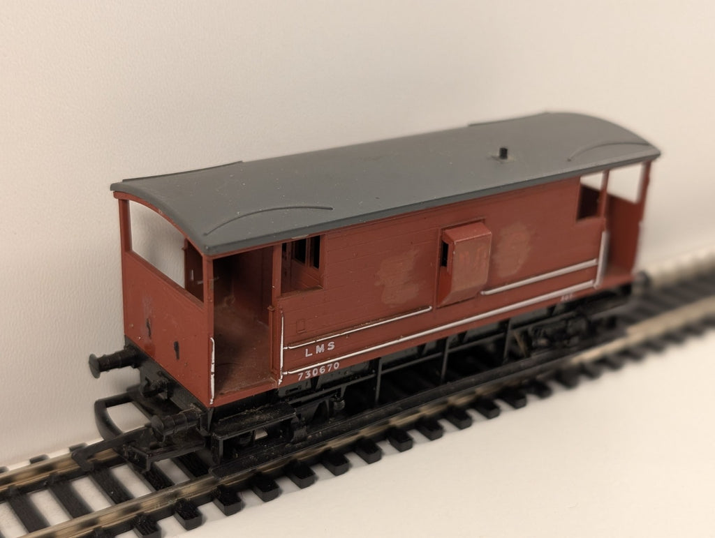 Airfix OO Gauge BR (LMS) 20T Brake Van