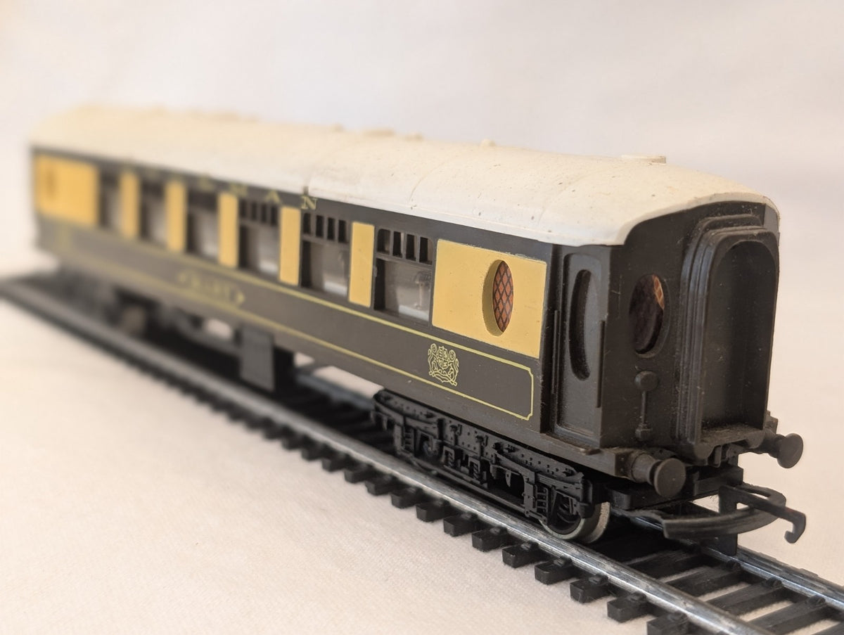 Tri-ang R228 OO Gauge Pullman Car “Mary”