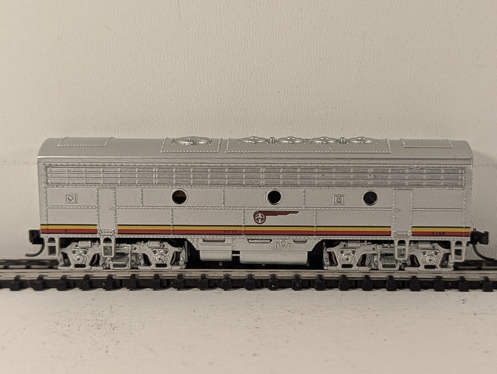 Bachmann N Gauge EMD F7B Diesel Locomotive 314B Santa Fe Warbonnet 11275