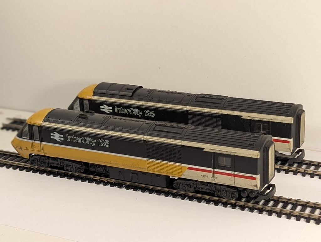 Lima OO Gauge BR InterCity Executive Class 43 HST Power Car and Dummy Unit