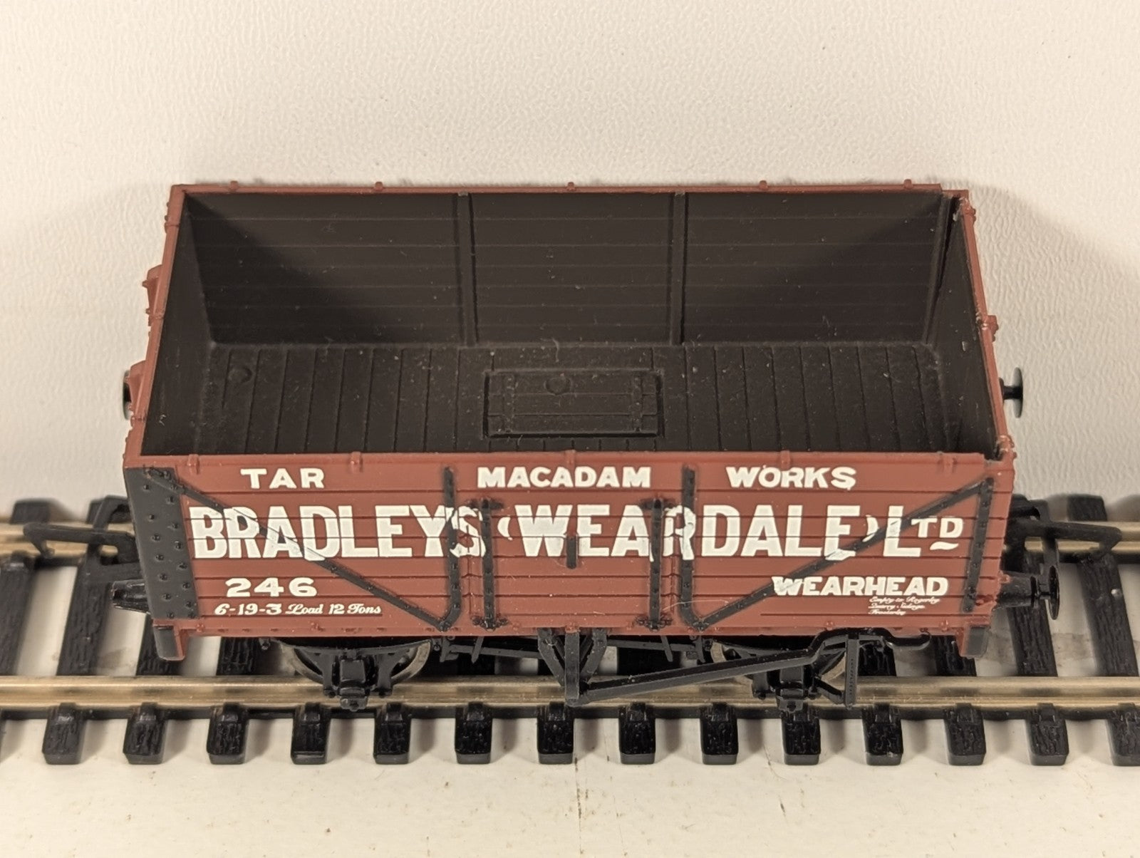 Bachmann 37-083 OO Gauge 7 Plank End Door Wagon Bradleys Weardale Ltd