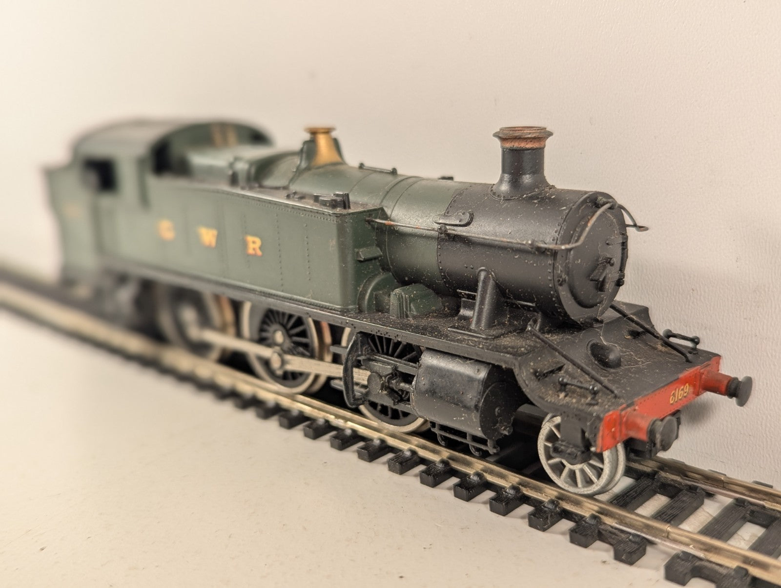 Mainline OO Gauge GWR Class 61xx Large Prairie 2-6-2T Steam Locomotive - Spares