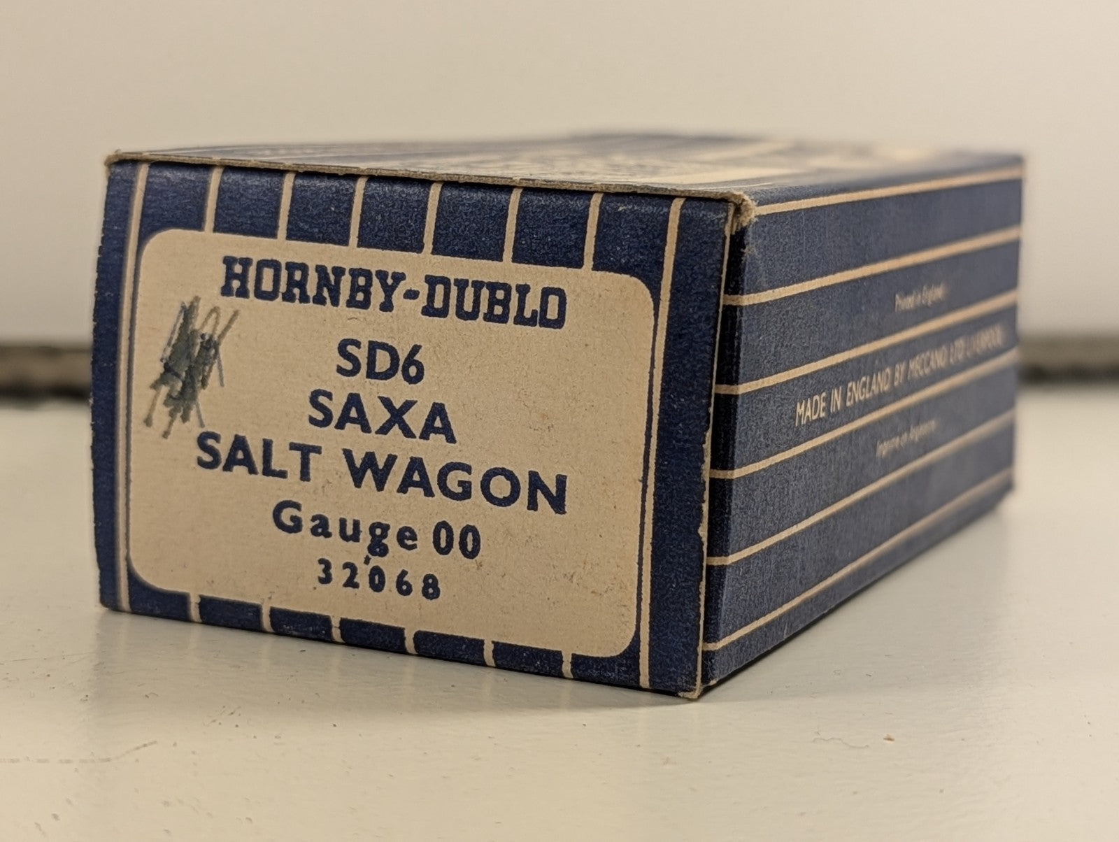 Hornby Dublo 32068 OO Gauge SD6 Saxa Salt Wagon - Boxed