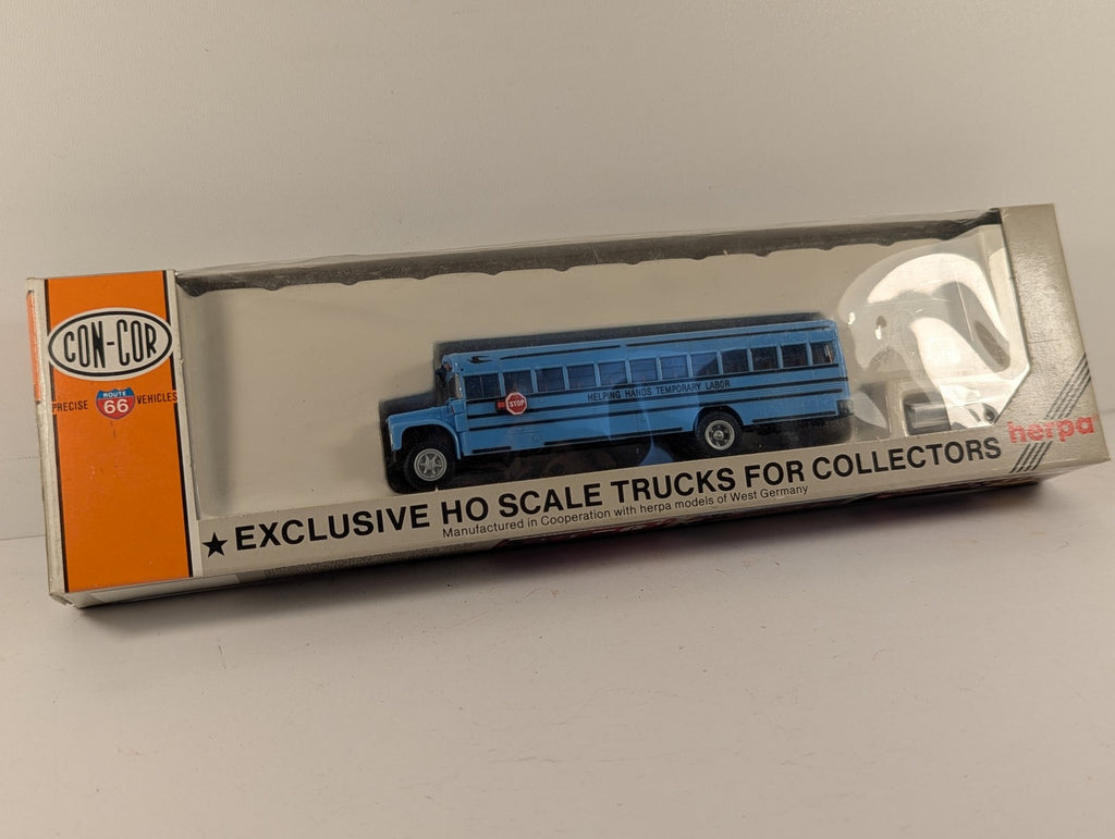 Con-Cor HO Scale Bluebird School Bus (International Chassis) Model Bus