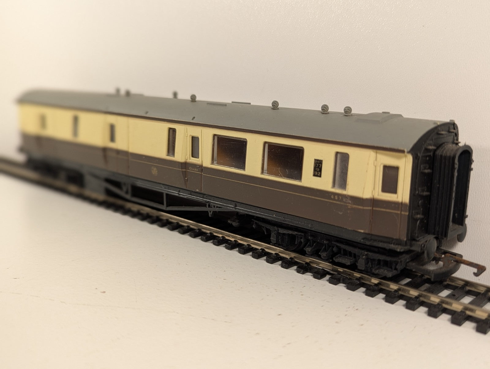 Airfix 54209 OO Gauge GWR Centenary Brake 3rd Coach
